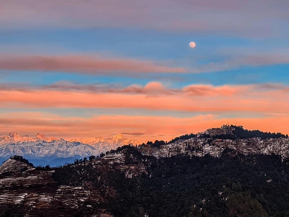 The Kanatal Arbour Buitenkant foto