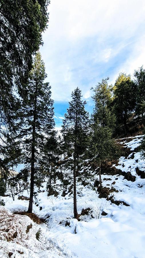 The Kanatal Arbour Buitenkant foto